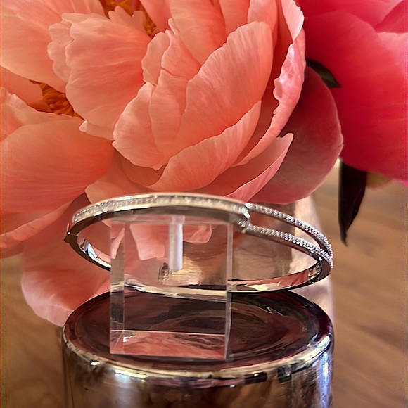 Silver Bracelet w/CZ Baguette & Pave Crystals - Great Bridal Jewelry! NWT - Picture 4 of 8
